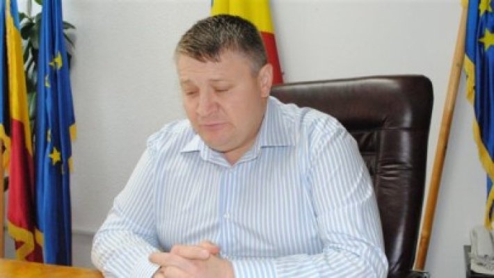 Preşedinte de Consiliu Judeţean, trimis de colegi să se perfecţioneze... pe litoral! Costurile perfecţionării, suportate de Consiliul Judeţean